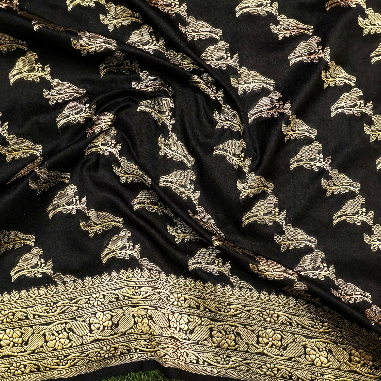 Black Handloom Pure Katan Silk Pink Banarasi Bird Suit &amp; Dupatta Set - Khinkhwab