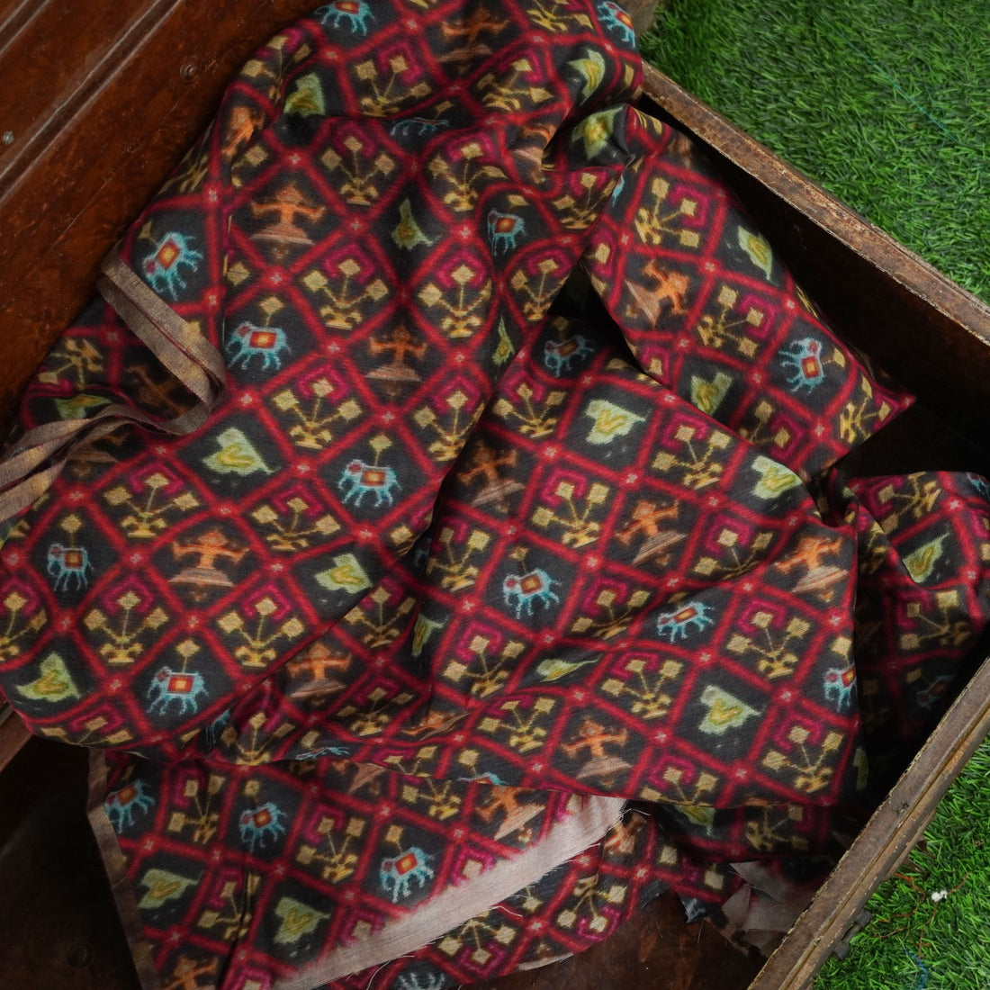 Pure Moonga Silk Print Fabric - Khinkhwab