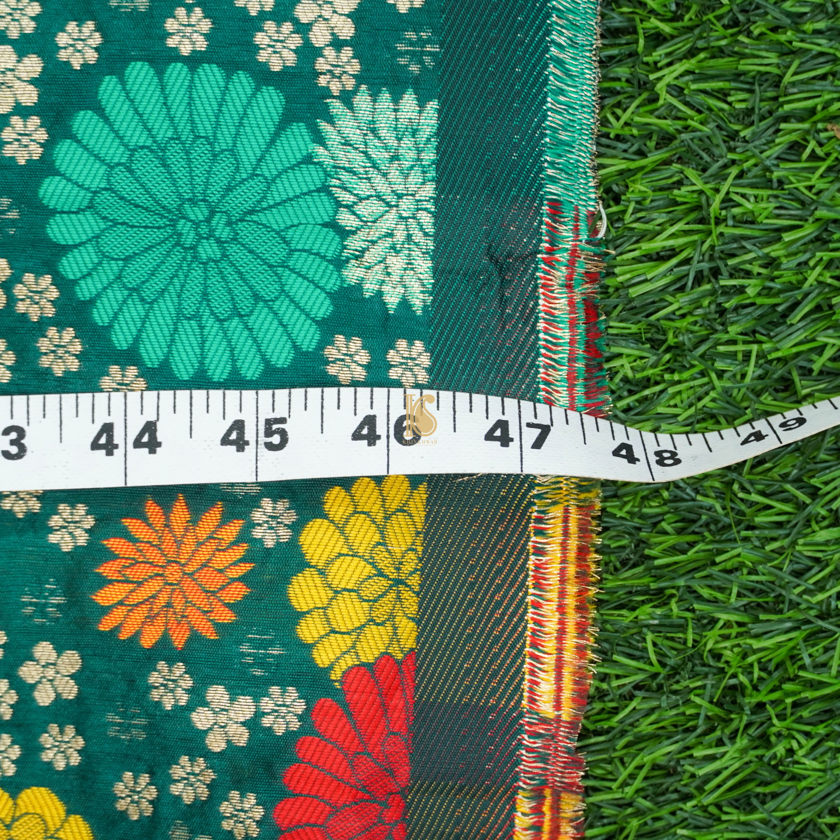Green Banarasi Semi Silk Fabric - Khinkhwab