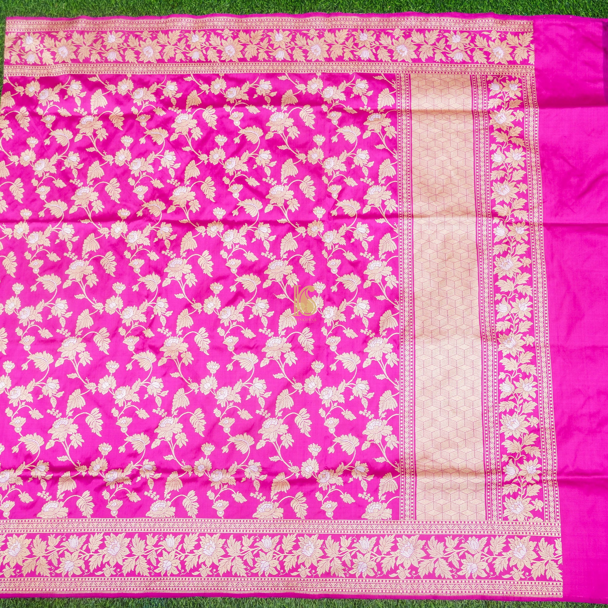 Magenta Pure Katan Silk Handloom Kadwa Jaal Banarasi Dupatta – Khinkhwab