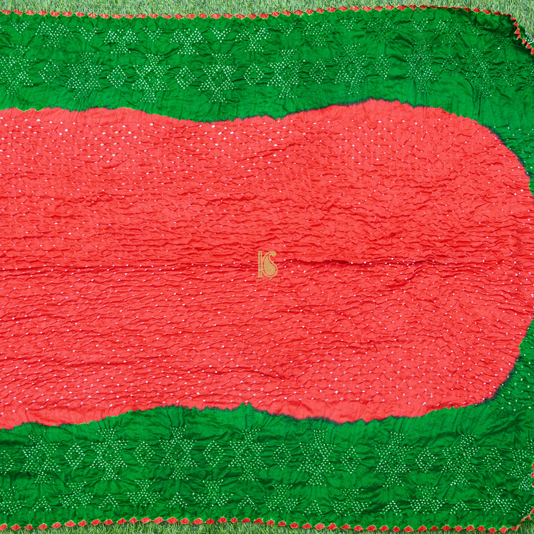 Pure Gajji Silk Handwoven Bandhani Blouse Fabric - Khinkhwab