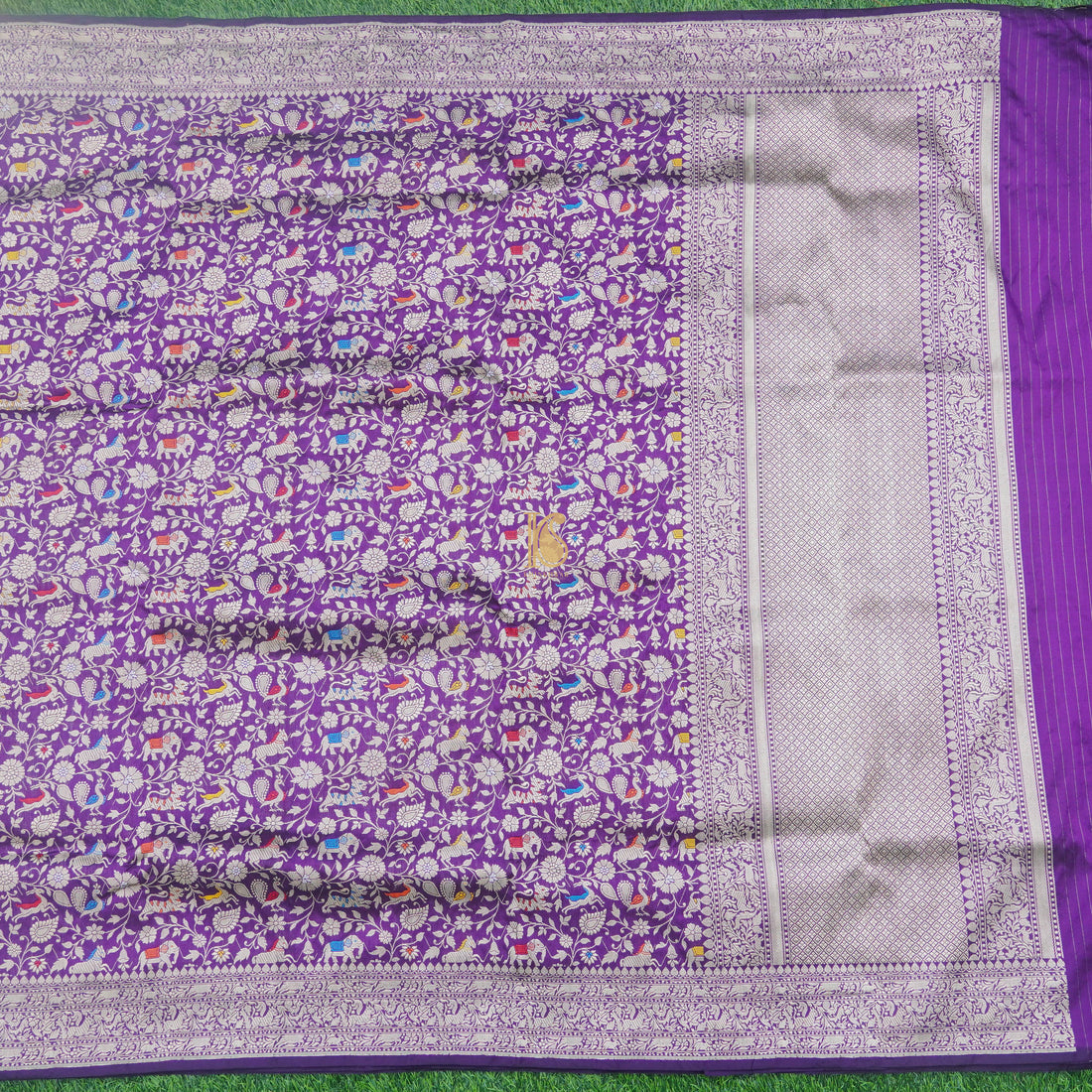 Handloom Katan Silk Purple Banarasi Shikargah Saree - Khinkhwab