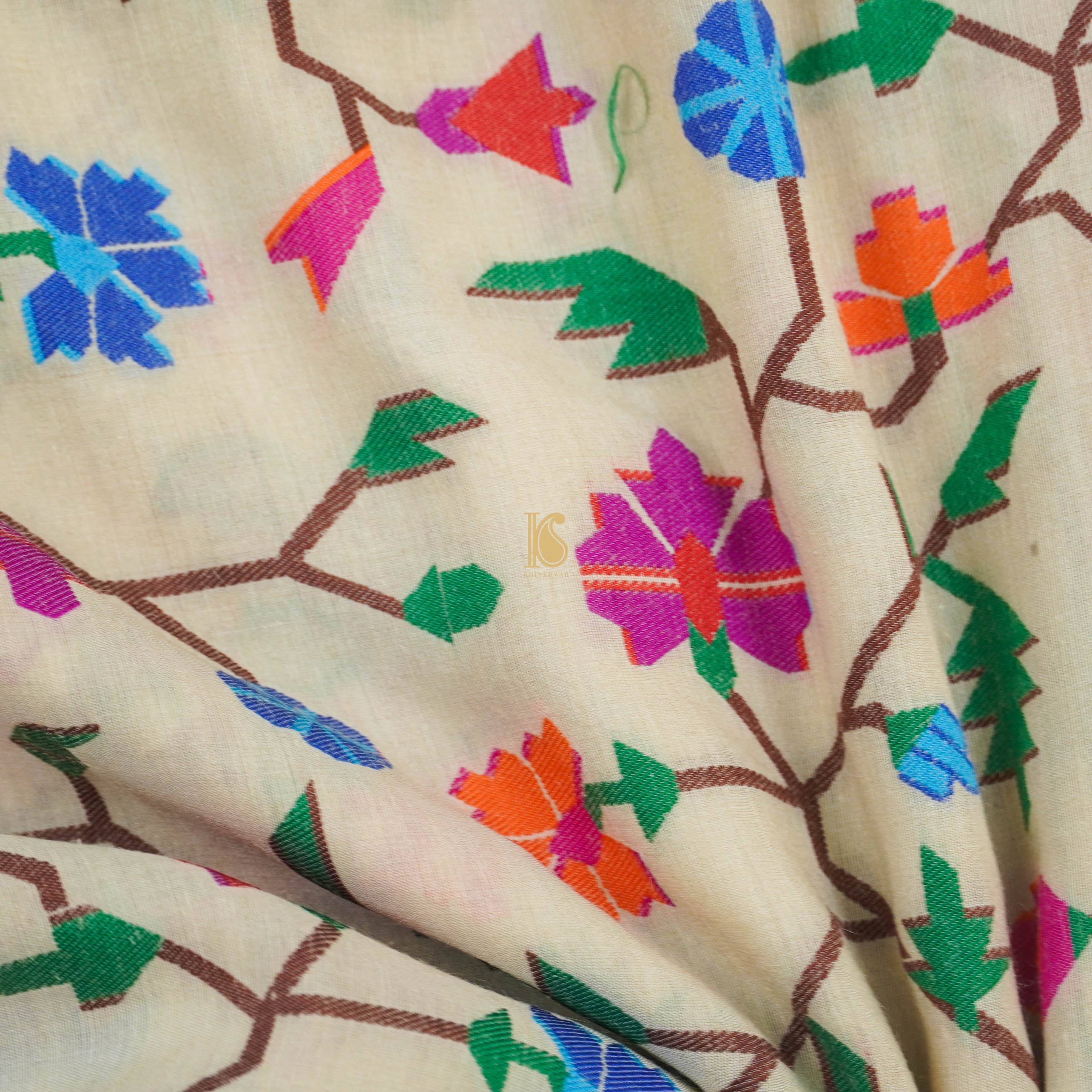 White Pure Moonga Silk Handloom Banarasi Saree - Khinkhwab