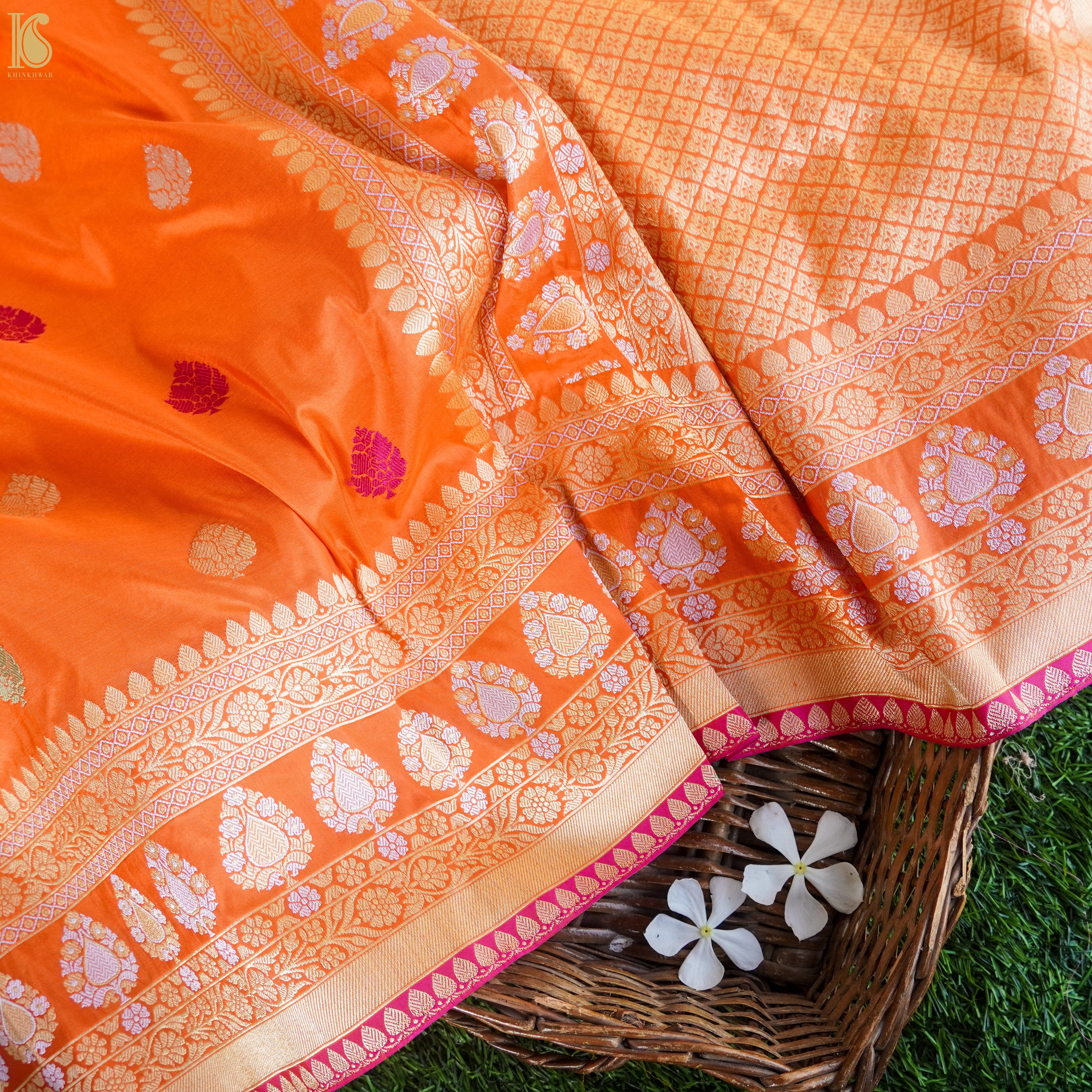 Pumpkin Orange Pure Katan Silk Handloom Kadwa Banarasi Saree - Khinkhwab