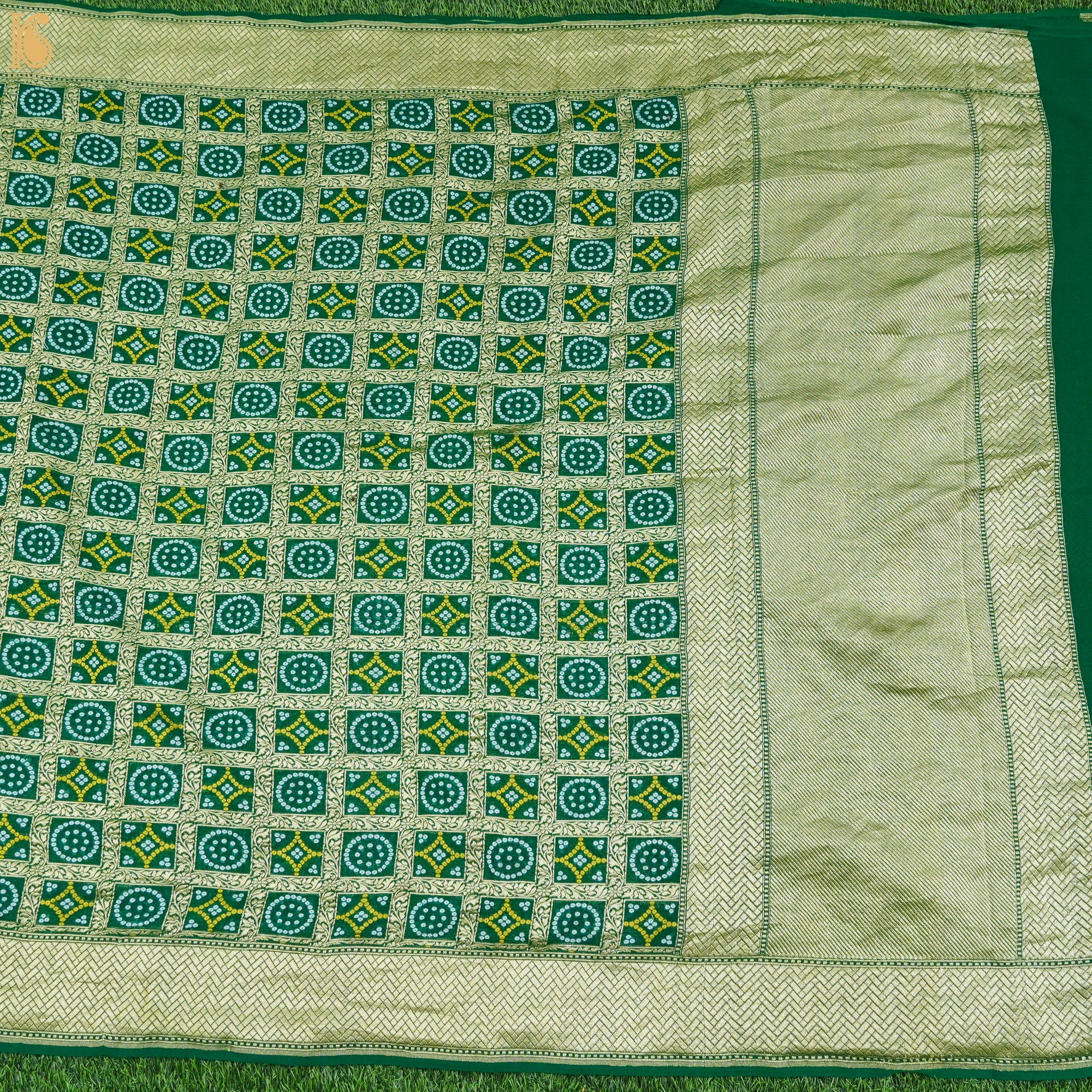 Green Pure Georgette Handwoven Gharchola Banarasi Saree – Khinkhwab