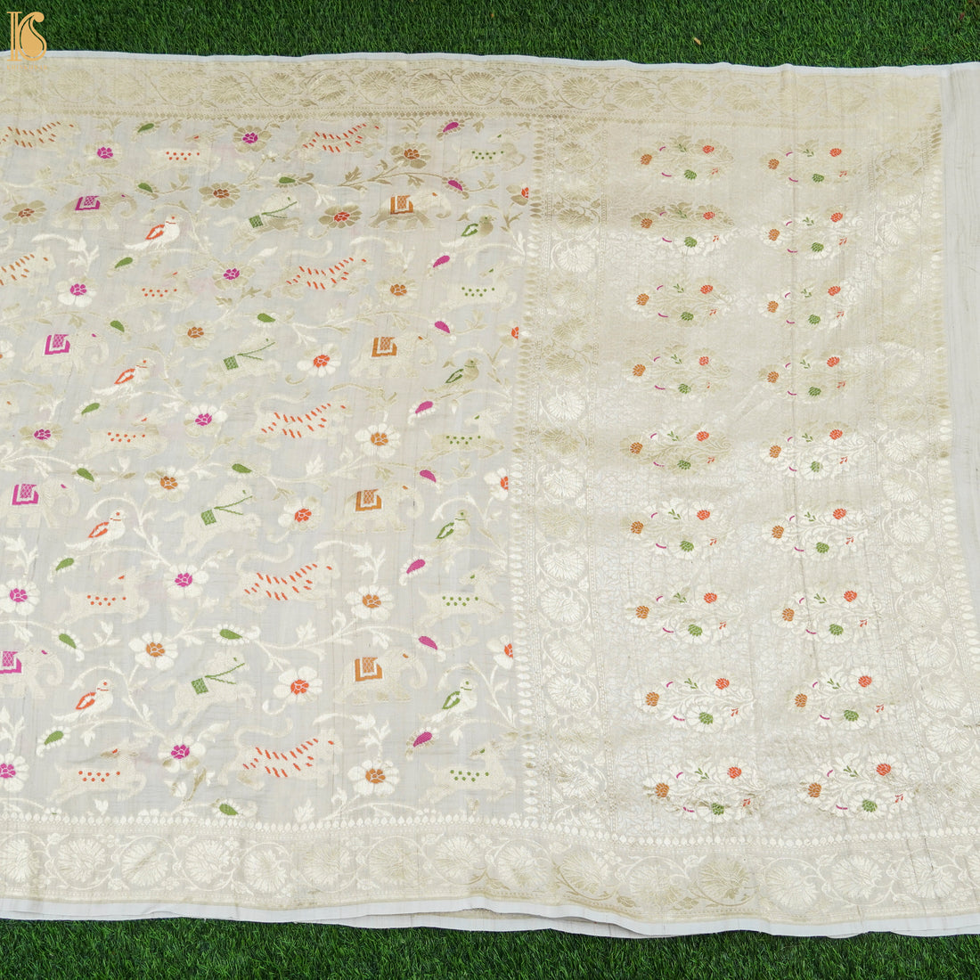 Beige Pure Tussar Silk Handloom Banarasi Meenakari Shikargah Saree - Khinkhwab