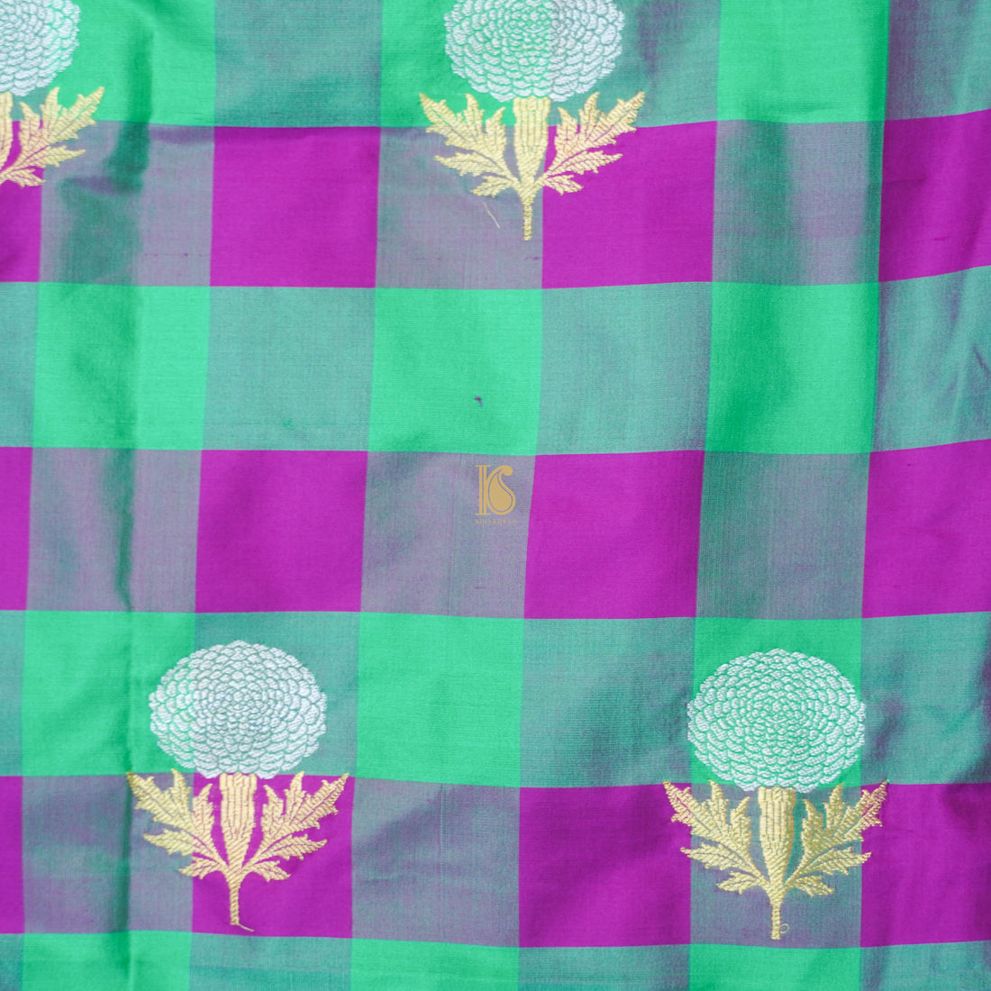 Handwoven Pure Katan Silk Banarasi Check Fabric - Khinkhwab