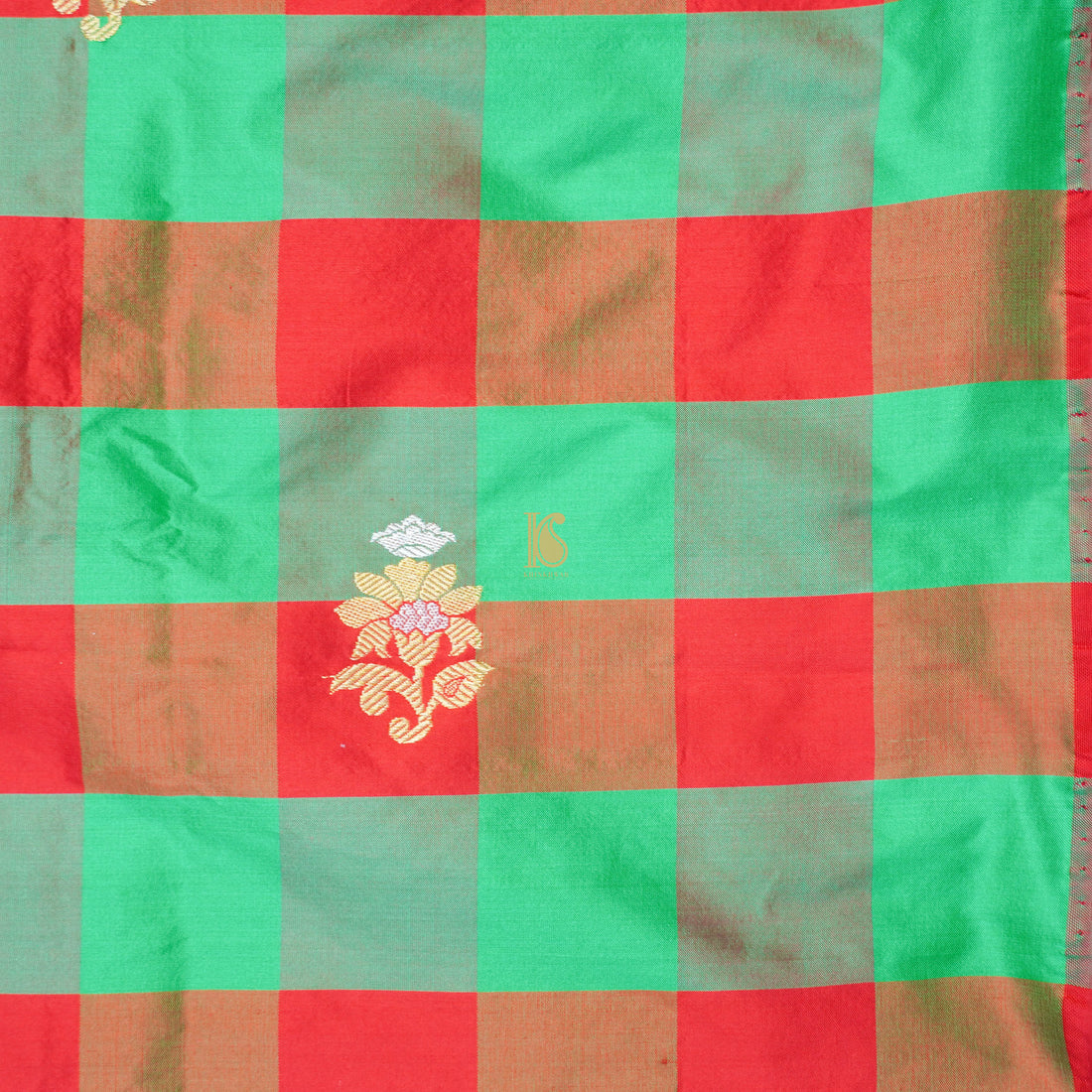 Red & Green Handwoven Pure Katan Silk Banarasi Check Fabric - Khinkhwab