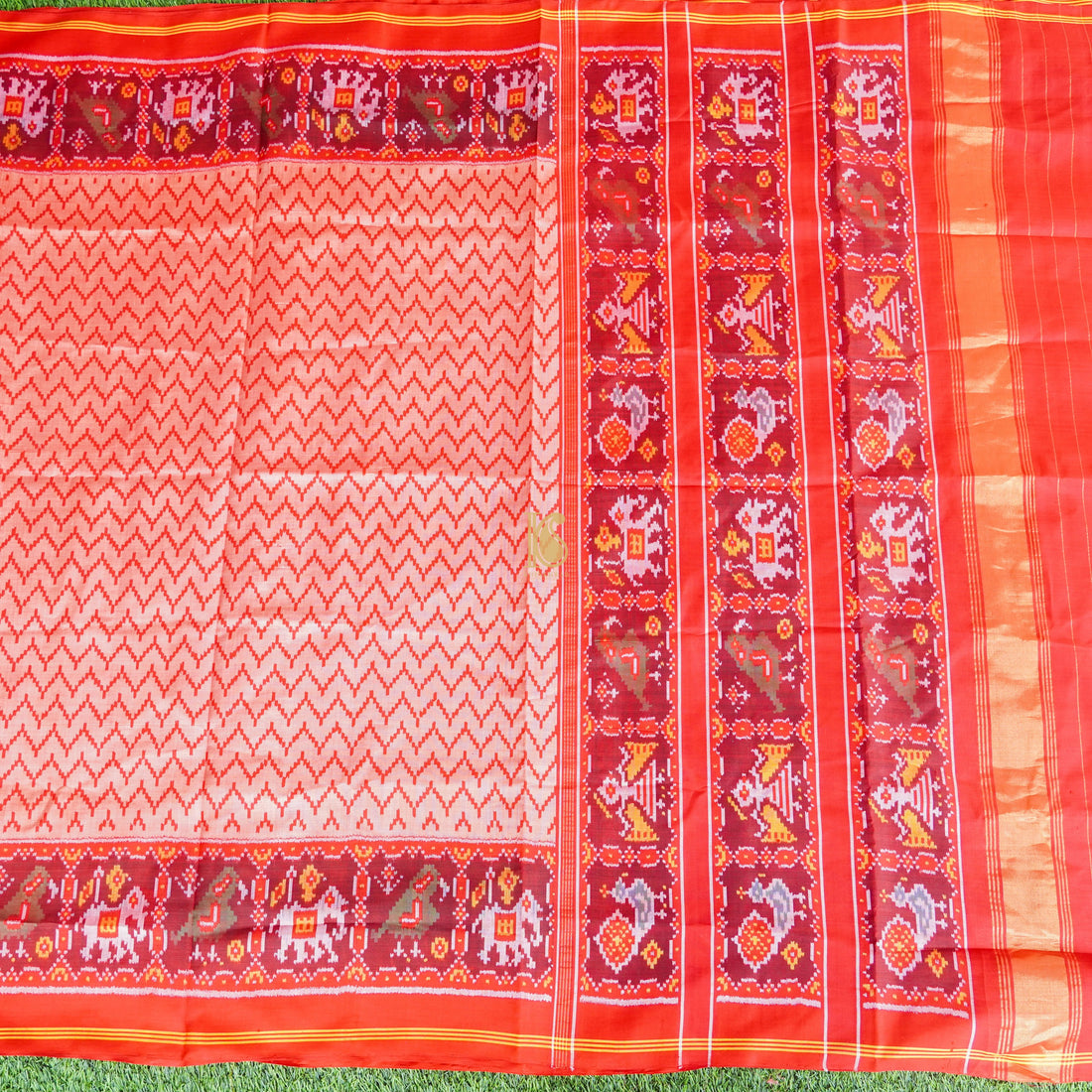 Salmon Pink Pure Silk Handloom Single Ikkat Semi Patan Patola Saree - Khinkhwab