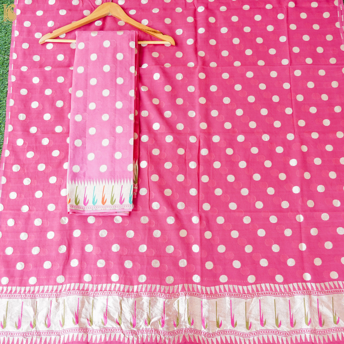 Hot Pink Handloom Pure Georgette Banarasi Suit Fabric - Khinkhwab