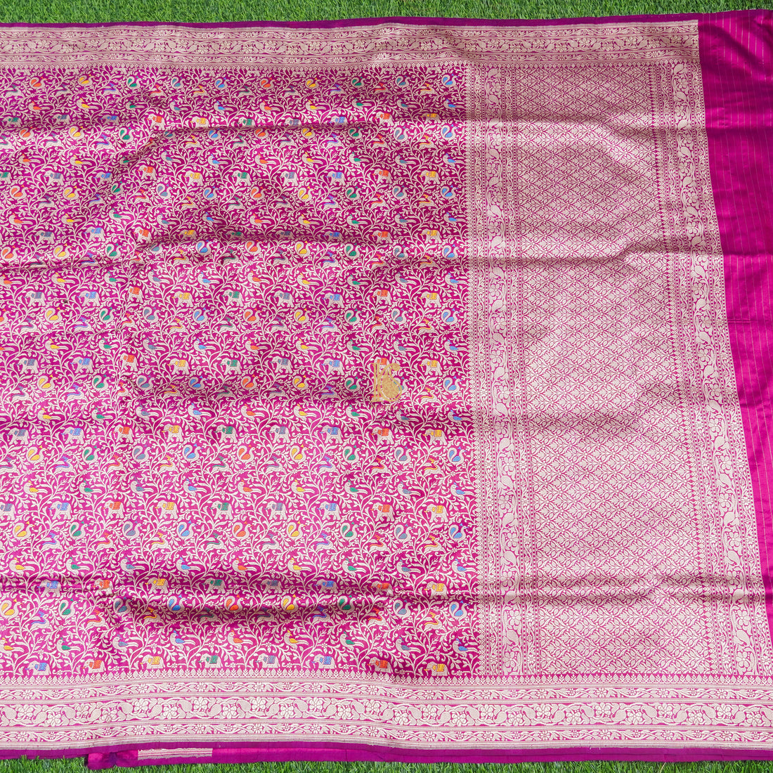 Handloom Katan Silk Violet Red Banarasi Shikargah Saree - Khinkhwab