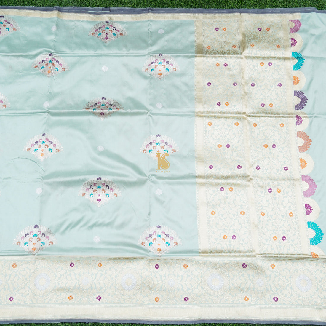 Zumthor Katan Silk Handloom Banarasi Kadwa Mor Boota Saree - Khinkhwab