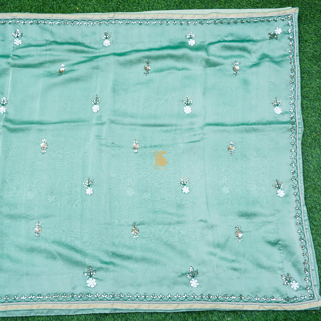 Neptune Green Pure Tissue Silk Pearl &amp; Sequin Embroidery Saree - Khinkhwab