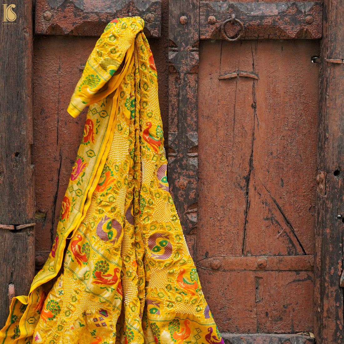 Pineapple Yellow Georgette Banarasi Bandhani Fish Dupatta - Khinkhwab