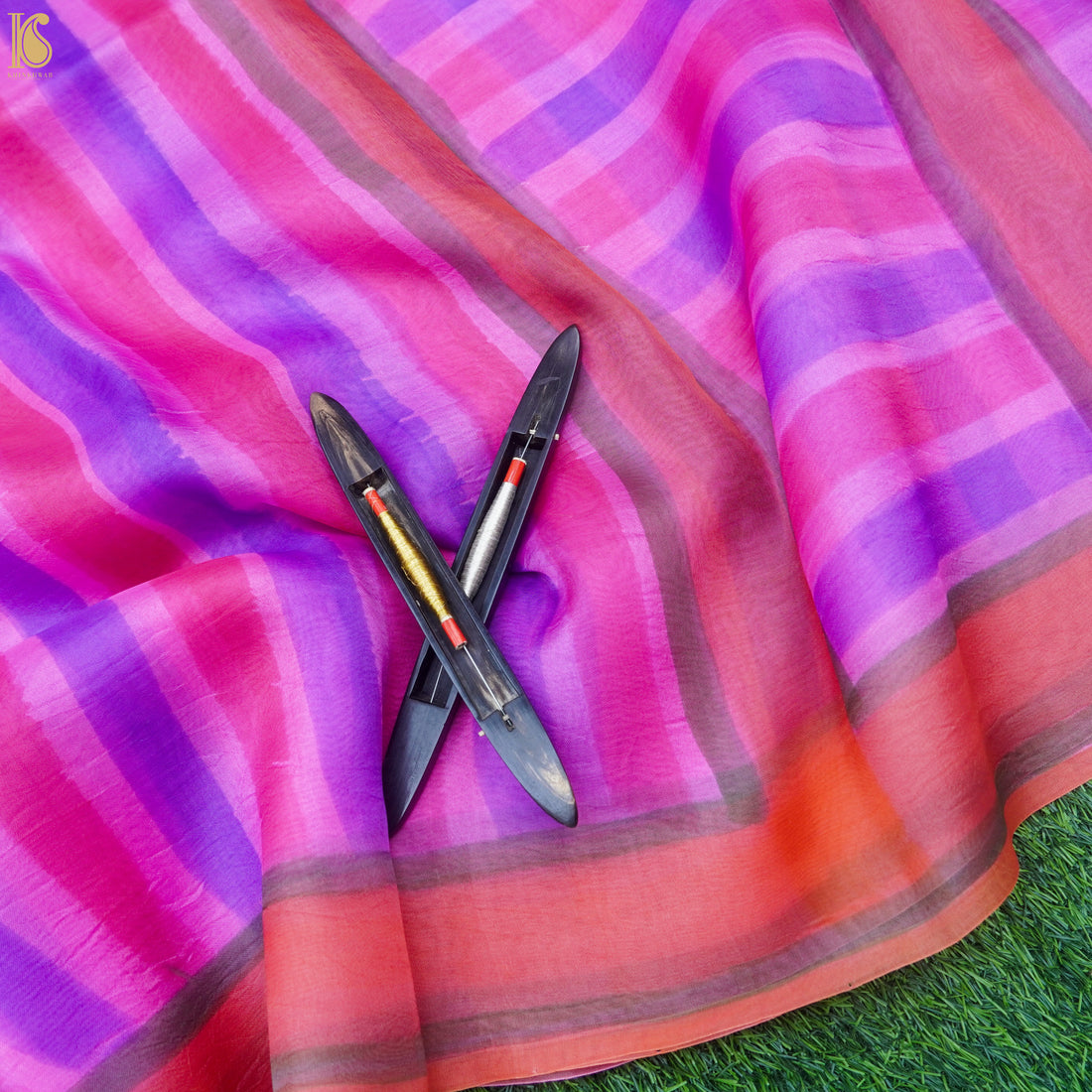 Geraldine Pink Organza Silk Plain Hand Brush Saree - Khinkhwab