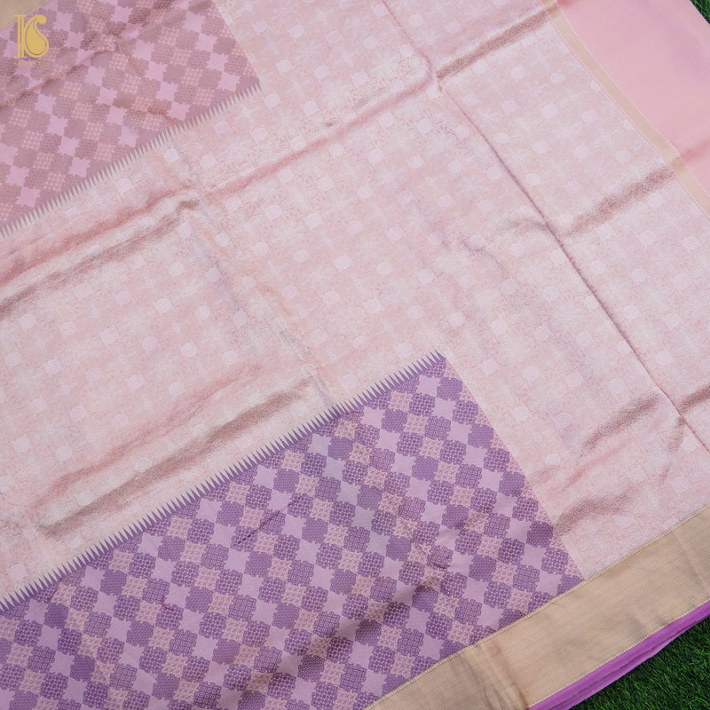 Oyster Pink Handwoven Pure Mashru Silk Tanchoi Kadwa Banarasi Saree - Khinkhwab