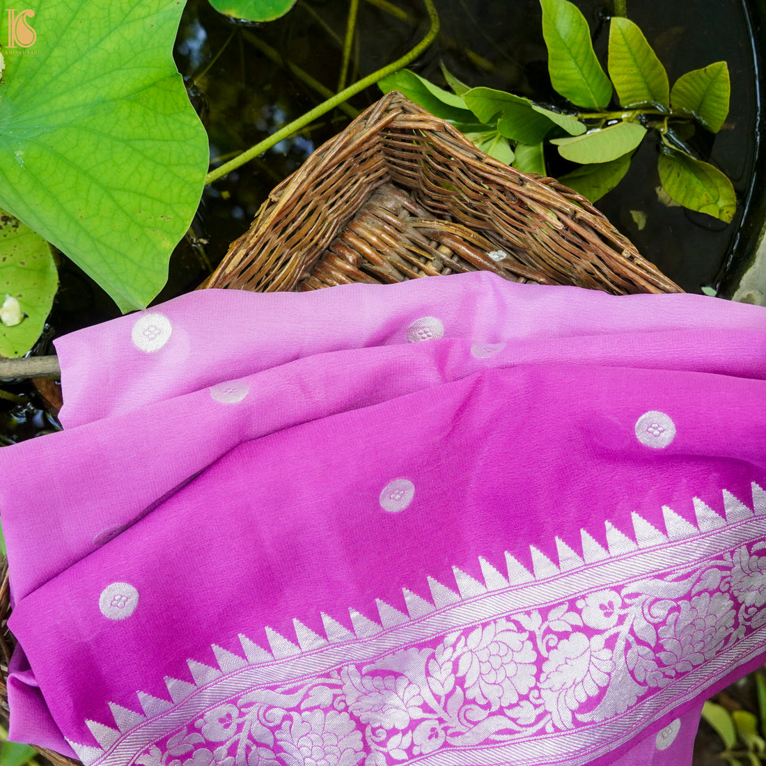 Wisteria Purple Pure Georgette Handloom Banarasi Ashrafi Boota Saree - Khinkhwab