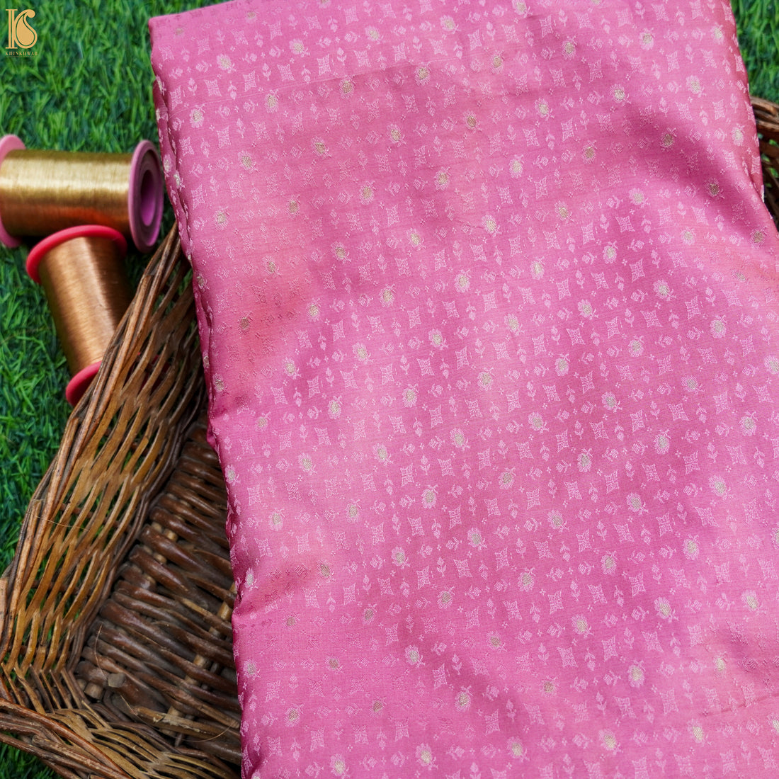 Pale Pink Pure Banarasi Silk Handwoven Tanchui Kurta Fabric - Khinkhwab
