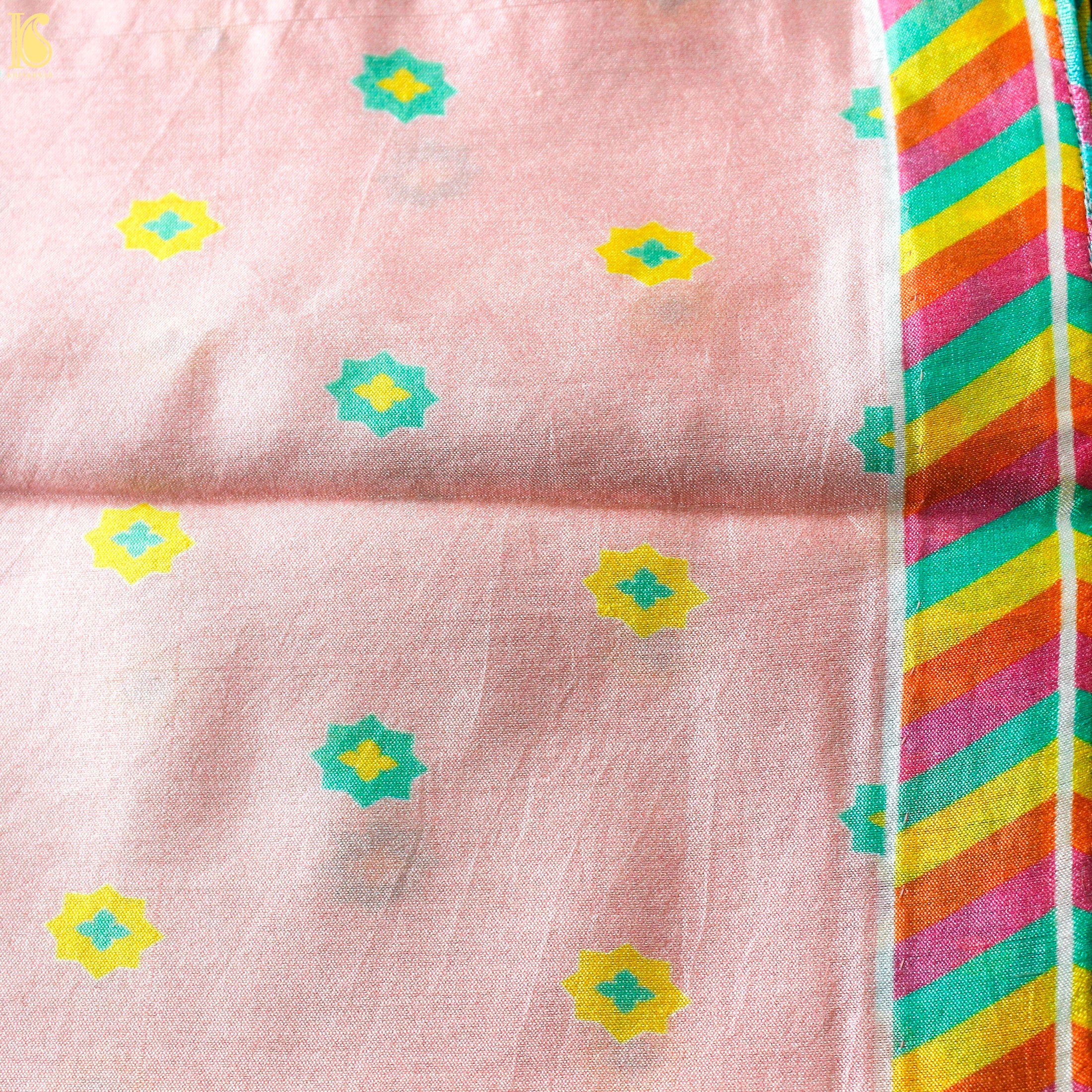 NİLÜFER - Pink Pure Georgette Silk Print Saree - Khinkhwab