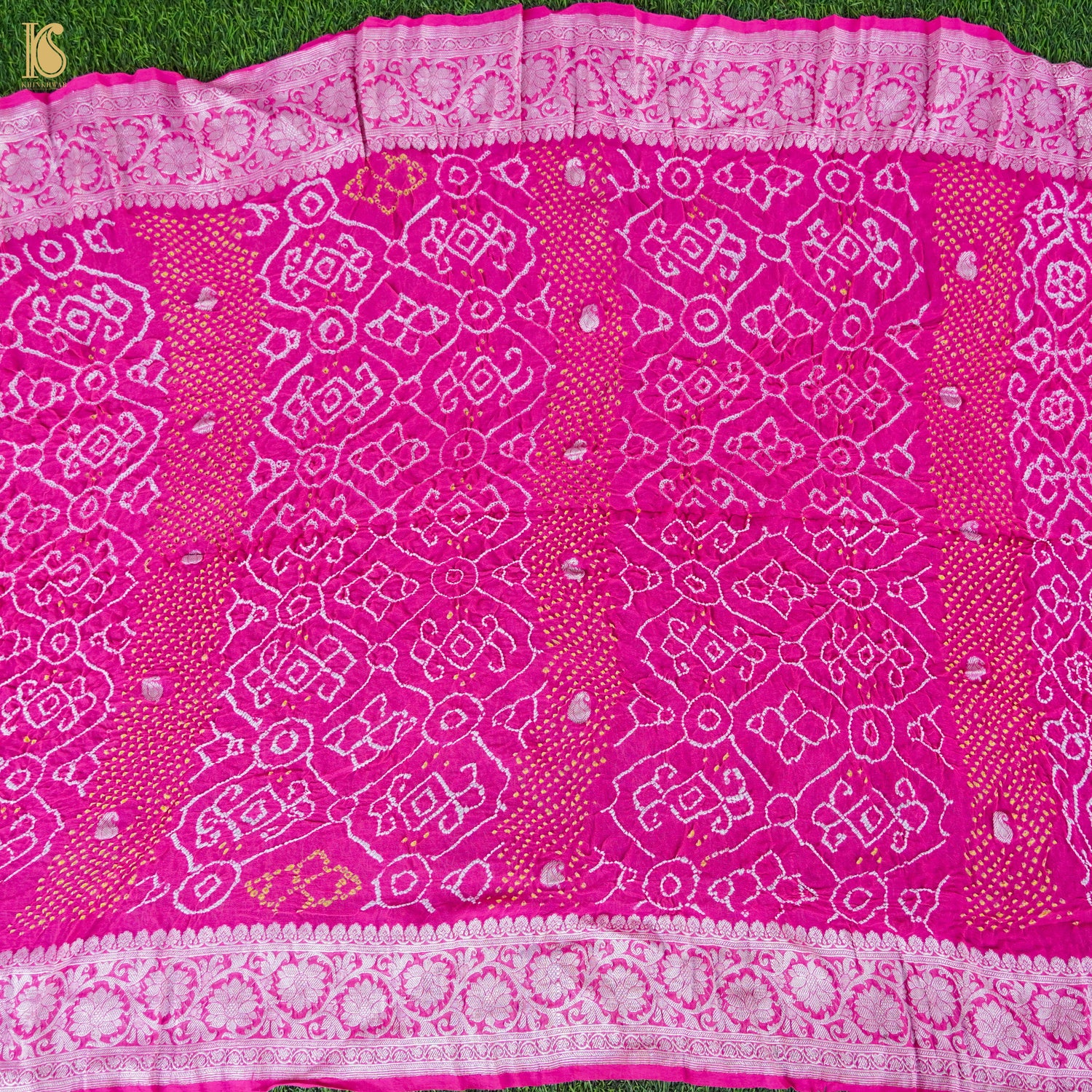 Pink Georgette Banarasi Handloom Baarik Bandhani Dupatta - Khinkhwab