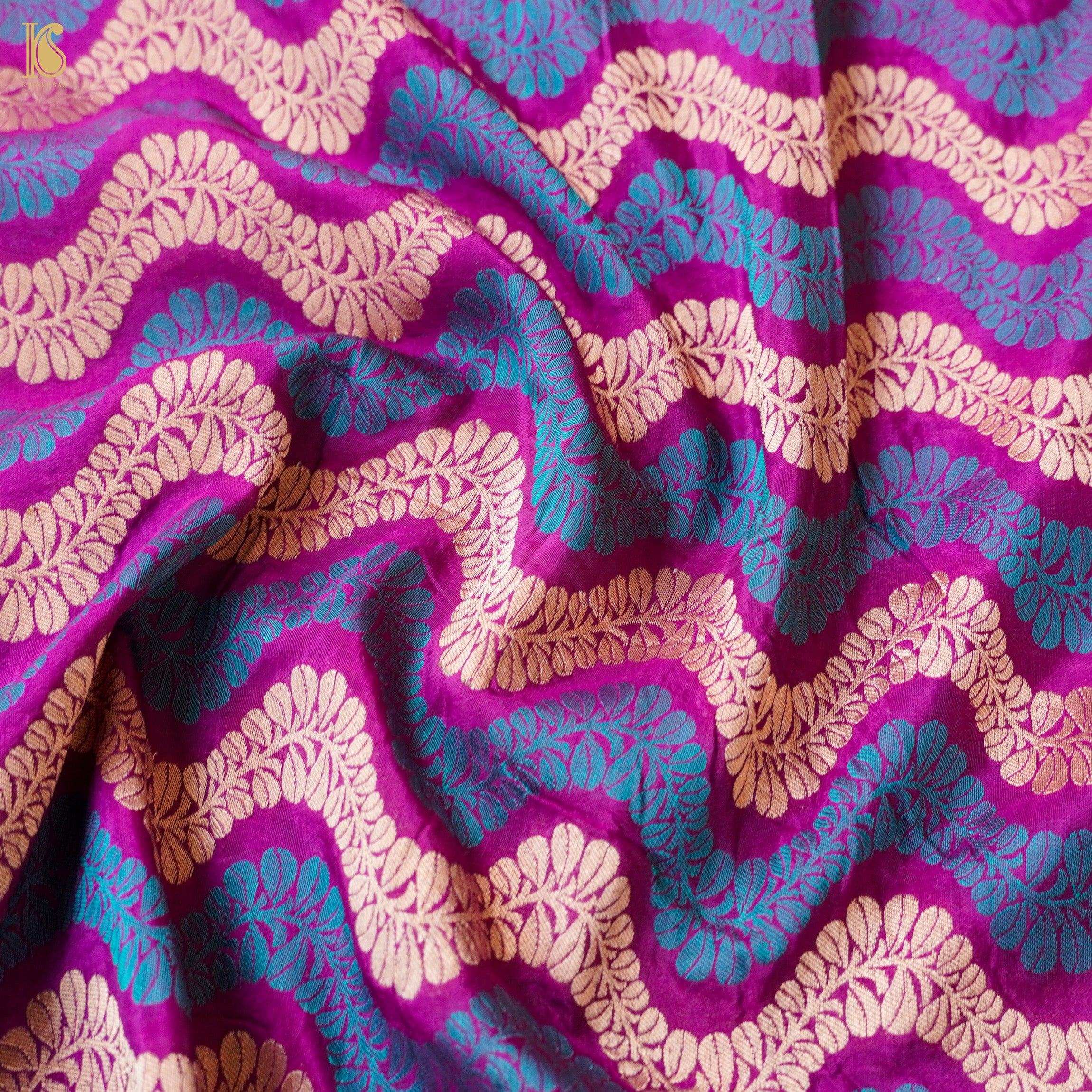Violet Pure Katan Silk Banarasi Zig Zag Fabric - Khinkhwab