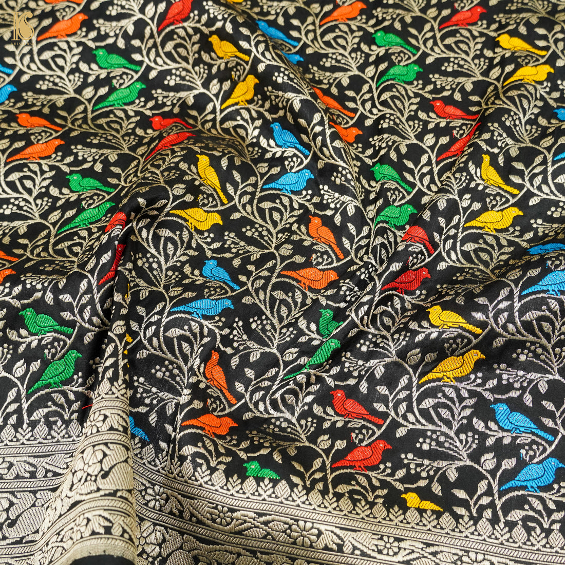 Handwoven Black Pure Katan Silk Banarasi Birds Fabric - Khinkhwab