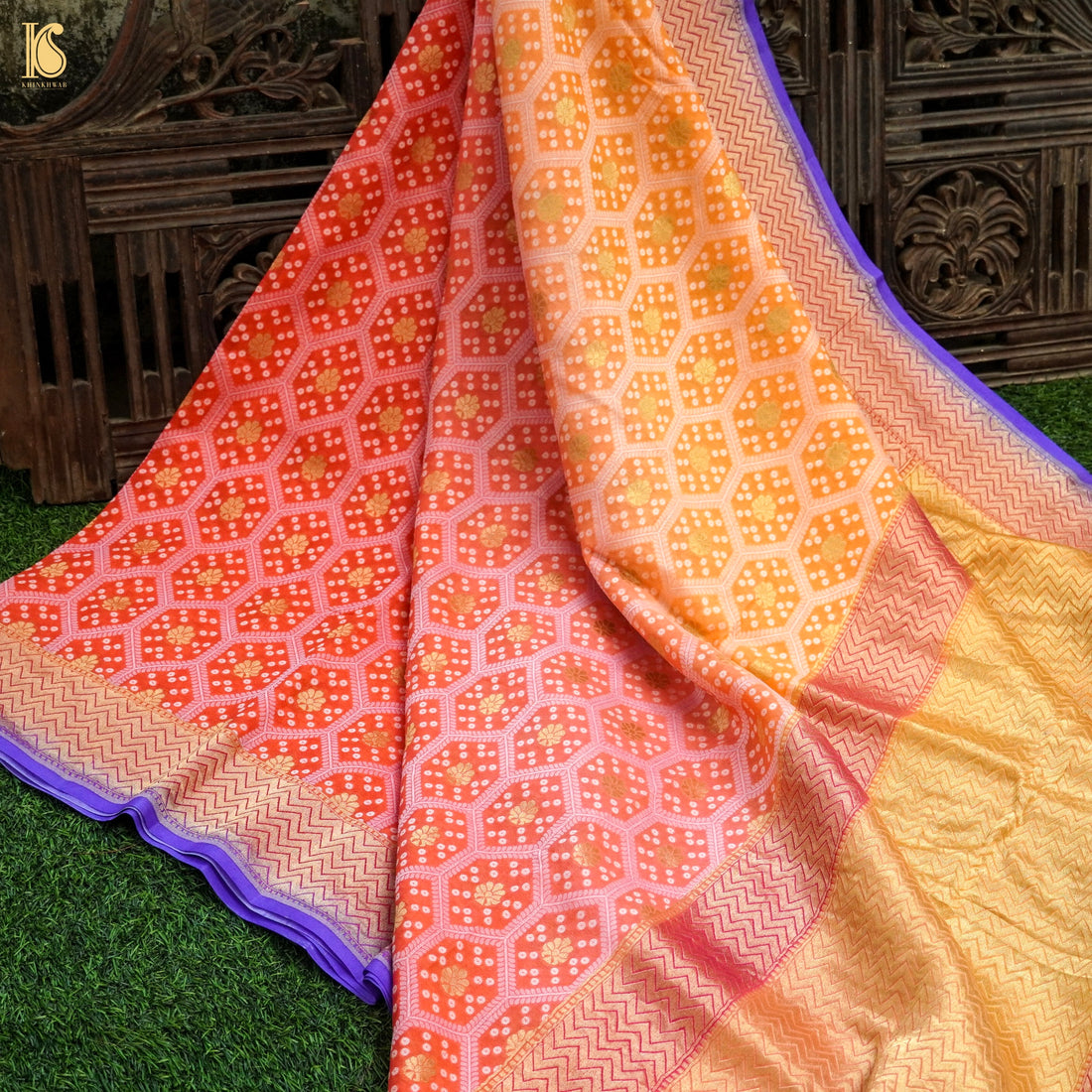 Shaded Orange Pure Georgette Banarasi Honeycomb Saree - Khinkhwab