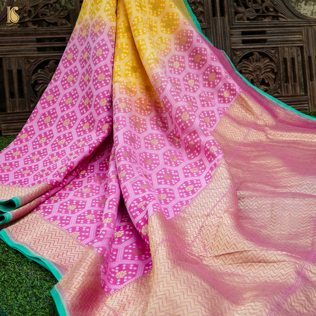 Tea Rose Pink &amp; Yellow Pure Georgette Banarasi Honeycomb Saree - Khinkhwab