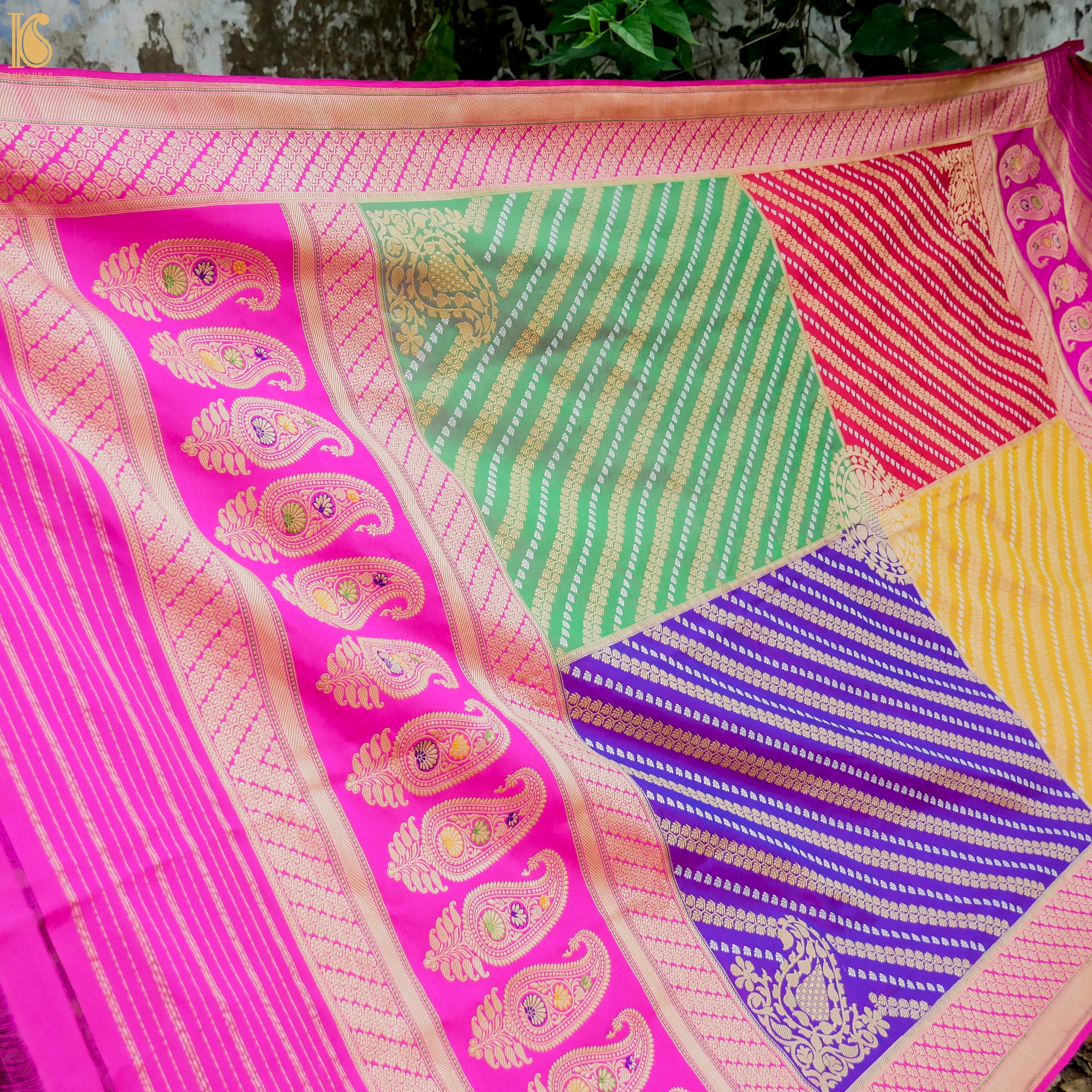 Handwoven Katan Silk Banarasi Chauki Rangkat Real Zari Dupatta - Khinkhwab