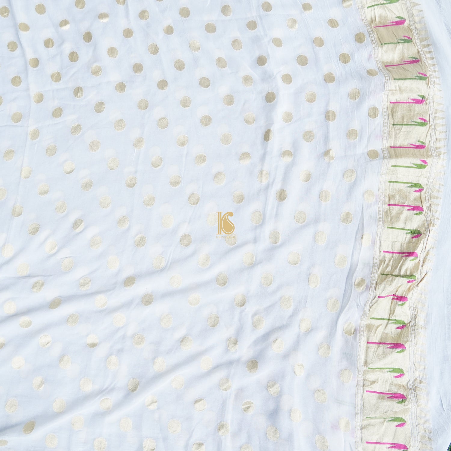 White Handloom Pure Georgette Banarasi Suit Fabric - Khinkhwab