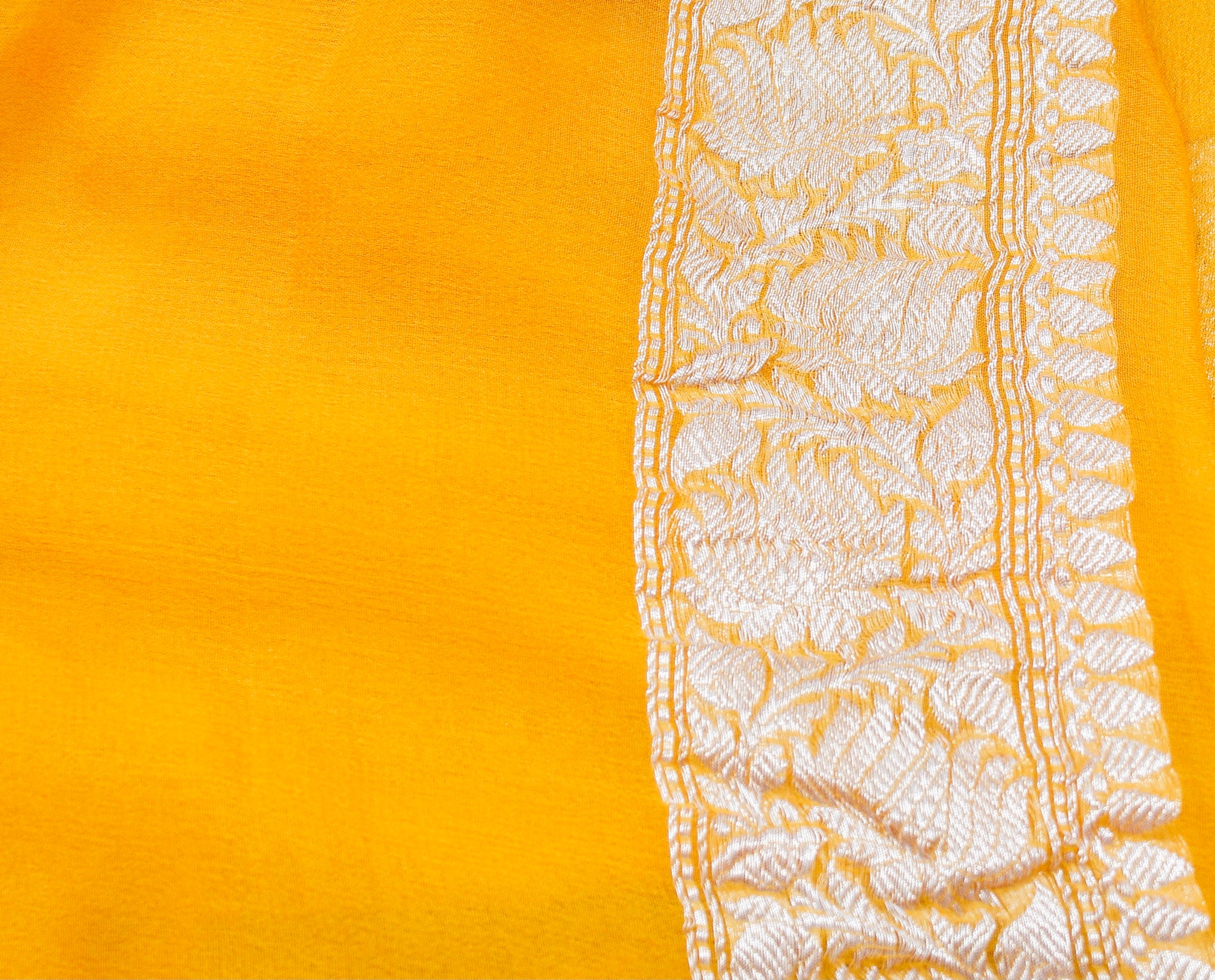 Yellow Pure Georgette Handloom Banarasi Shibori Saree - Khinkhwab