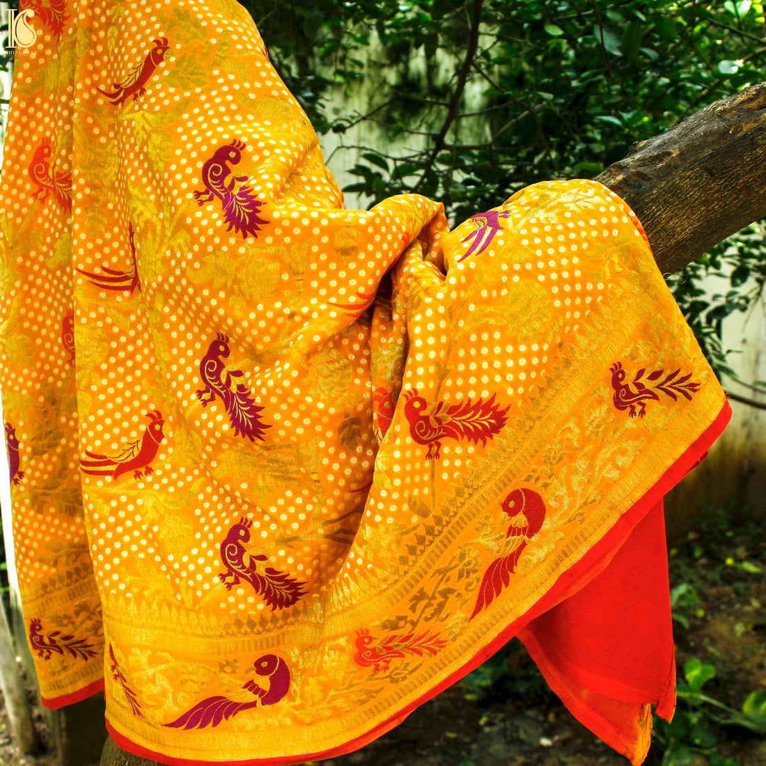 Sunglow Yellow Pure Georgette Shikargah Handloom Banarasi Dupatta - Khinkhwab