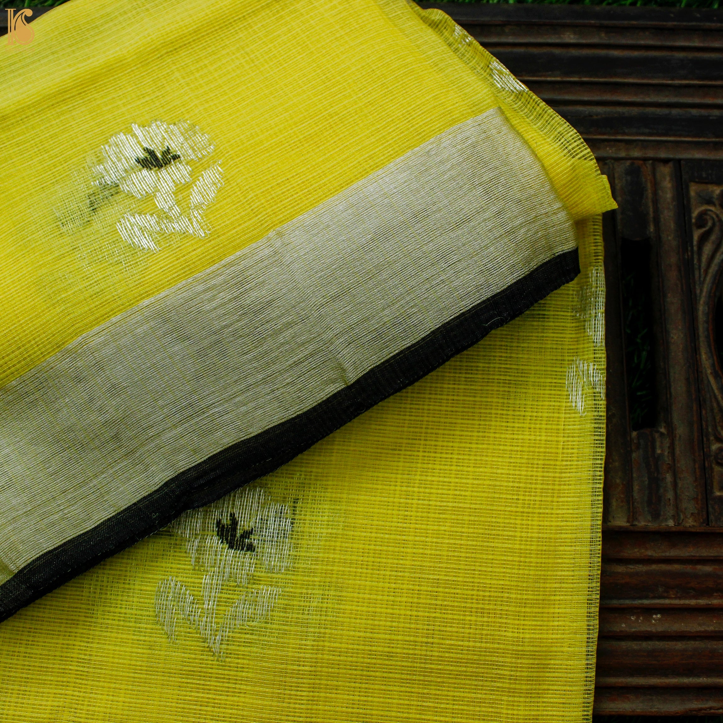 Handwoven Yellow Real Zari Kota Blouse FLower Fabric - Khinkhwab