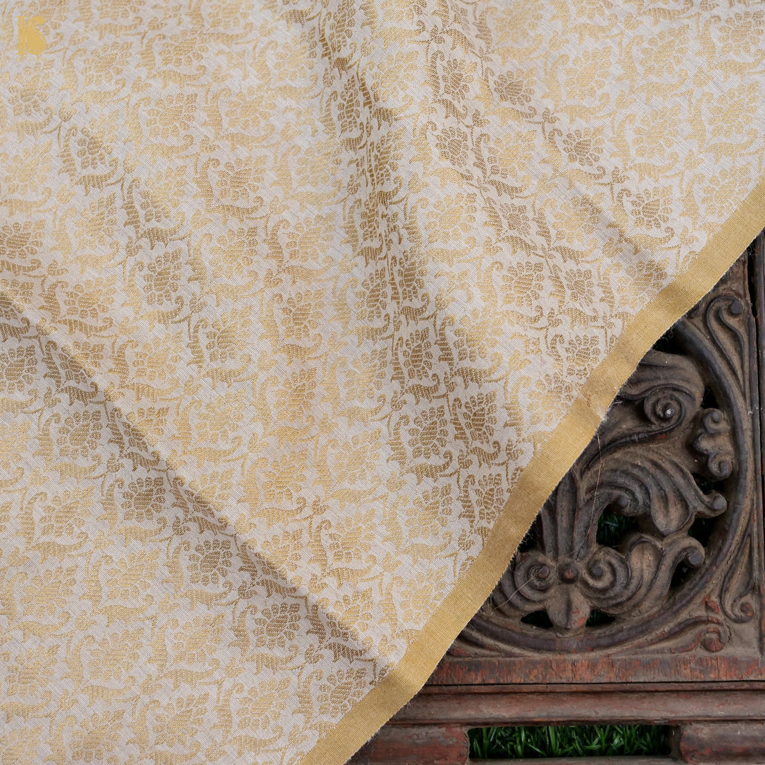 Beige Pure Moonga Silk Handloom Banarasi Dyeable Fabric - Khinkhwab