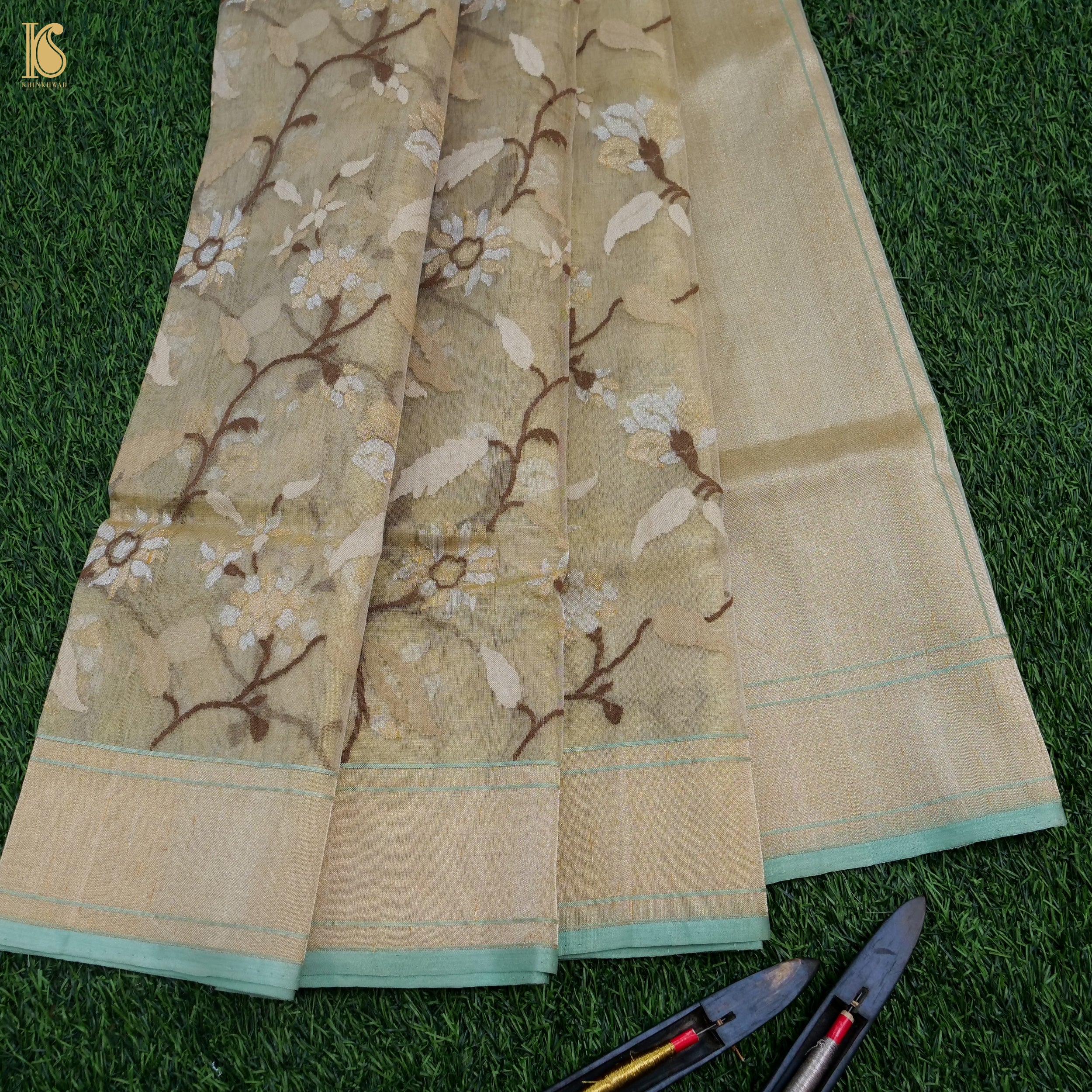 Golden & silver jari work saree - Saranya Fashion