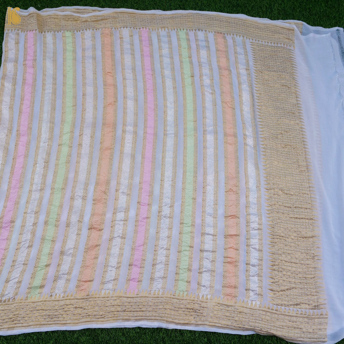 White Pure Georgette Handloom Banarasi Stripes Dupatta - Khinkhwab