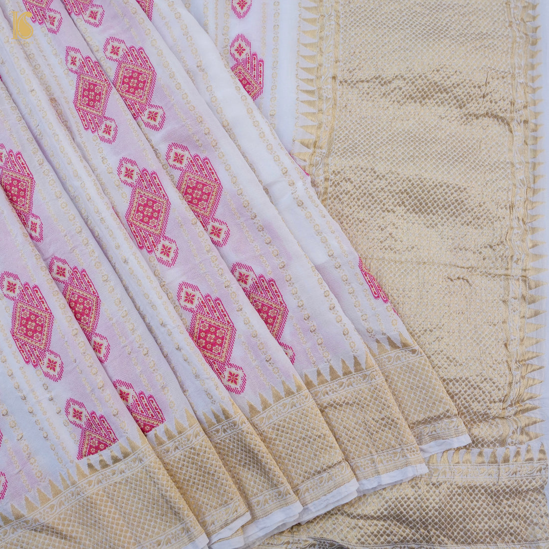 Dyeable White Pure Georgette Banarasi Meenakari Saree - Khinkhwab