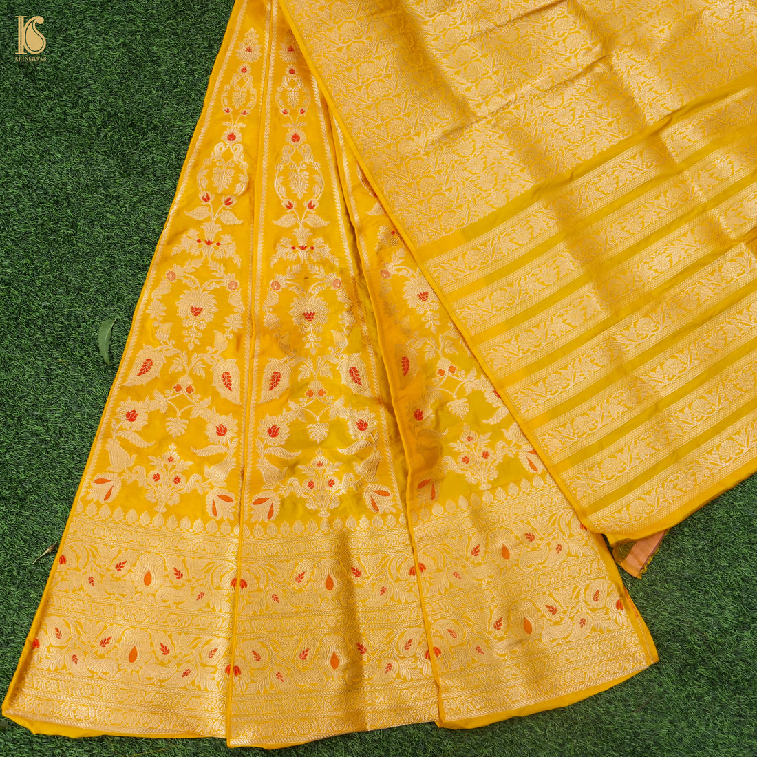 Gamboge Yellow Pure Katan Silk Handloom Banarasi Kalidar Lehenga - Khinkhwab