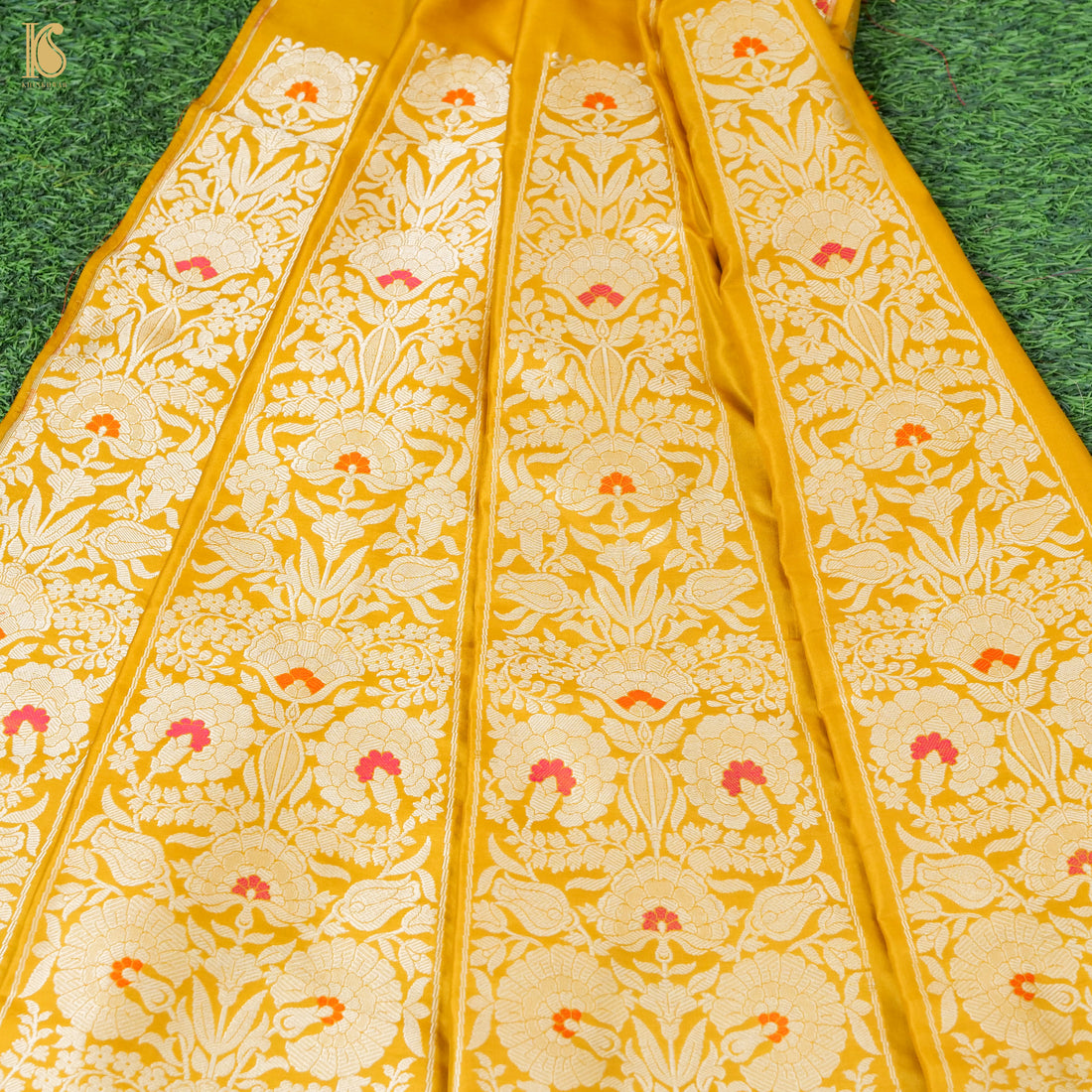 Gamboge Yellow Pure Katan Silk Handloom Banarasi Kalidar Lehenga - Khinkhwab