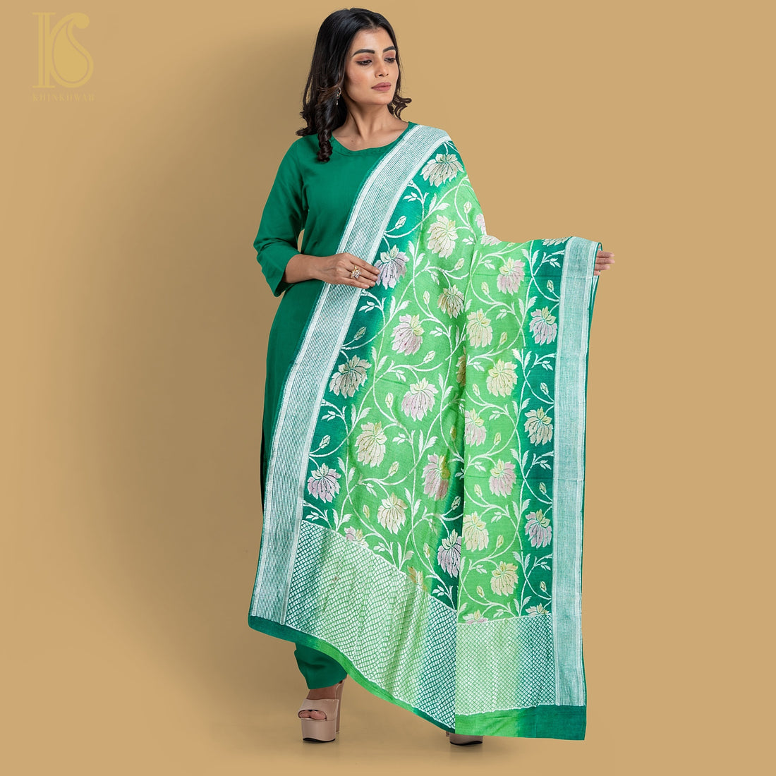 Fern Green Banarasi Moonga Silk Dupatta with Hand Brush - Khinkhwab