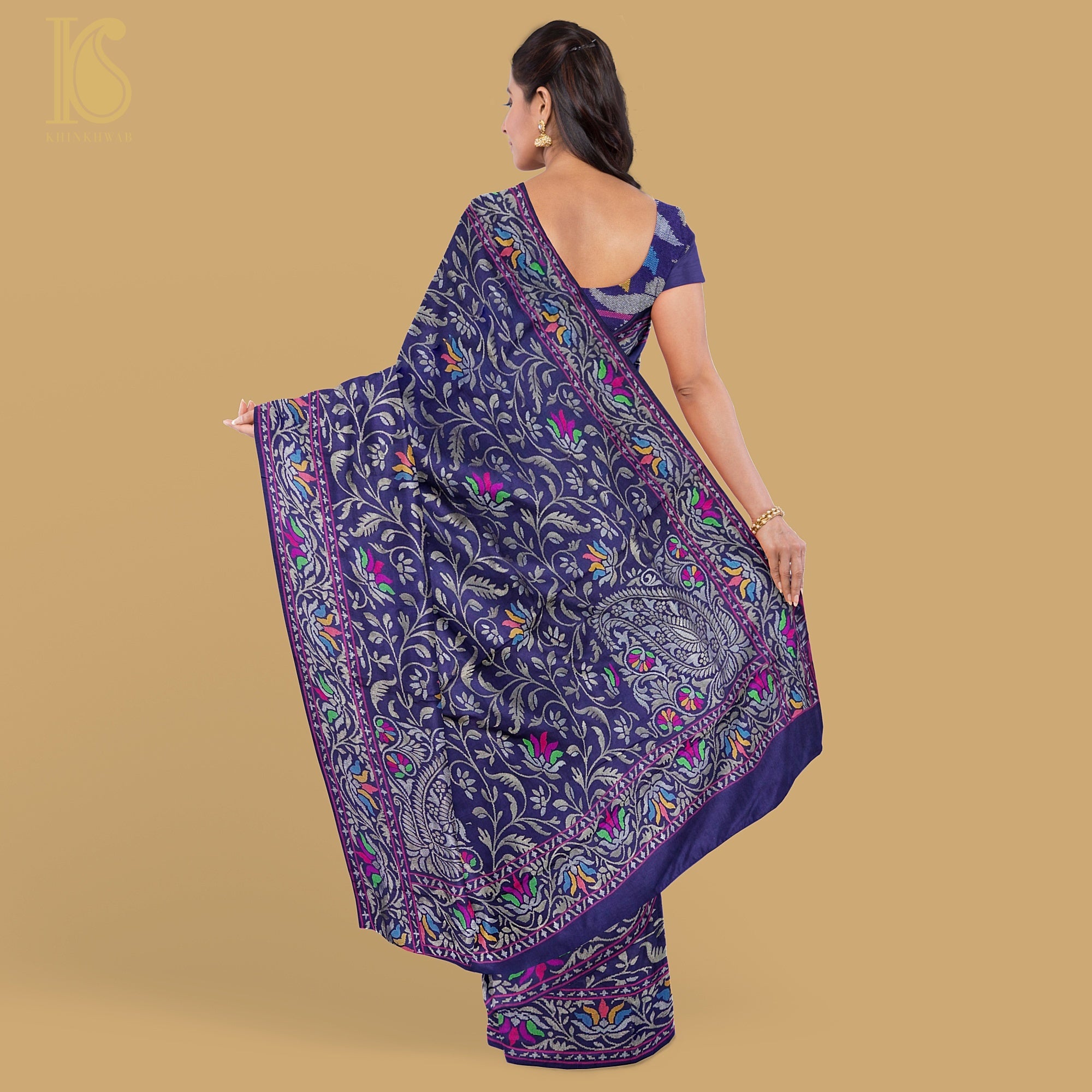 Buy Fuchsia Pure Katan Silk Handwoven Floral Handloom Banarasi Saree For  Women by Devissha Online at Aza Fashions.