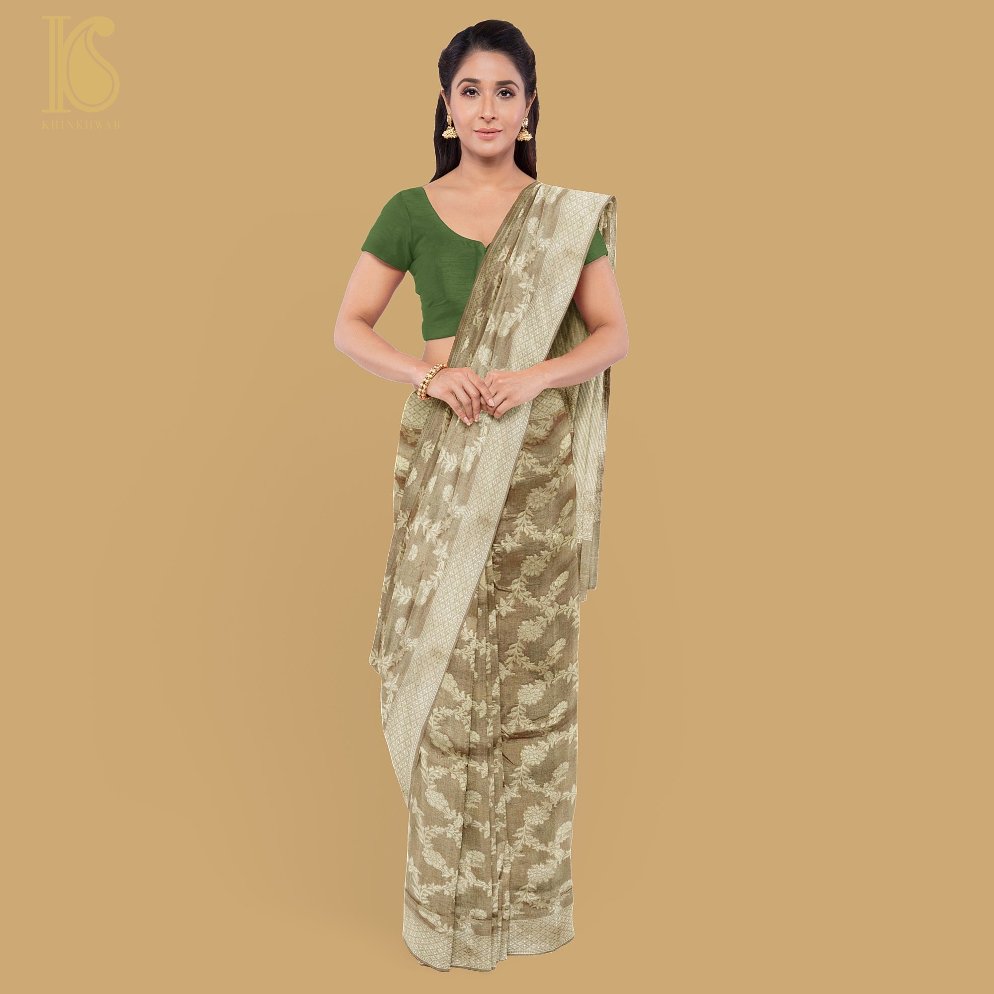 Kalyan Silks Middle East - Golden Color Tissue Kerala Set Saree @  #kalyansilks.com Shop Online: https://bit.ly/2QlJ1ZK | Facebook